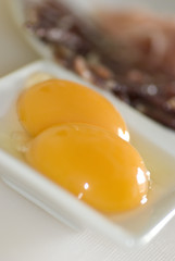 charcuterie et oeufs