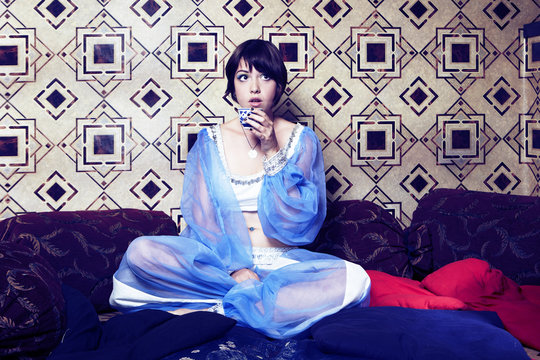 Harem lady