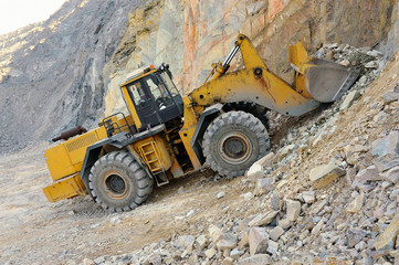 Wheel loader machine