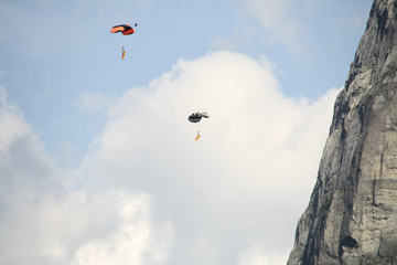 Fallschirmspringer