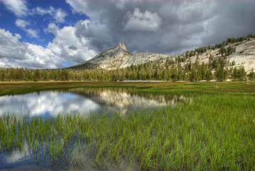 Cathedral Peak - Tuolumne - Yosemite Park - California 2