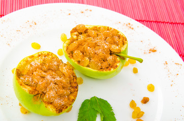 Apples stuffed with raisins