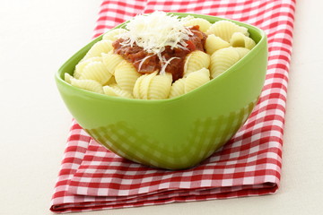 Delicious pasta shells with fresh marinara sauce