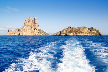 Naklejka premium Es Vedra islet and Vedranell islands in blue