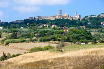 Fototapeta na wymiar Miasto Volterra