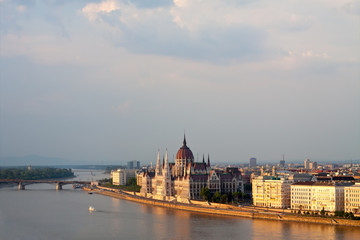 Fototapeta na wymiar panorama of Budapest