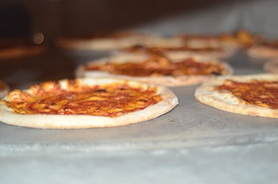 Pizza Al Forno\