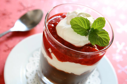 Chocolate Pudding Parfait