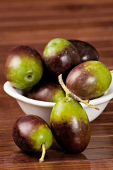 Olive verde/nere