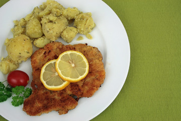 Wiener Schnitzel mit Kartoffeln