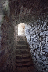 Obraz premium stone corridors in the ruins of an ancient castle