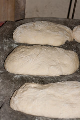 Pan crudo a punto de ser horneado