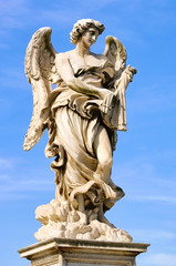 Fototapeta na wymiar Rom Engelstatue - Rome statue of angel 01