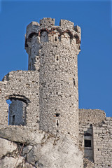 Fototapeta na wymiar Old castle tower