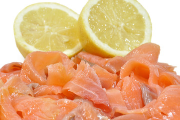 Lonchas de salmón ahumado.