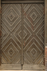 Ghotic doors to old church © Waldemar Dąbrow