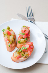 toast with vegetables