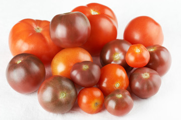 Ripe tomatoes of different varieties