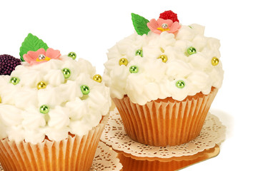 аppetizing fruitcake with a cream close up