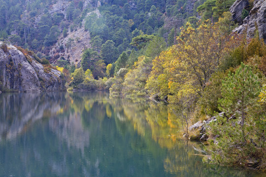 LAGUNAS DE VALDEAZORES,JA&Eacute;N