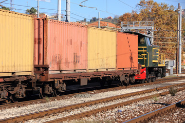 Fototapeta na wymiar containers and train