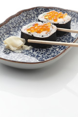 太巻き寿司イクラ載せ