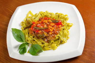 Spaghetti with tomato sauce