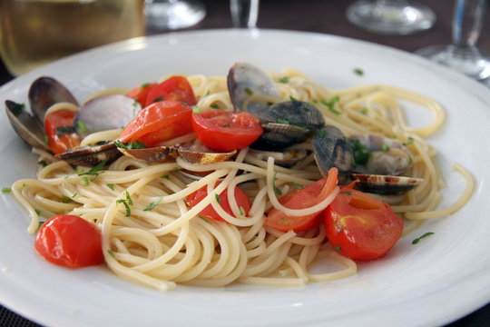 Spaguetti with fruti di mare Santa Teresa di Gallura in  Sardini
