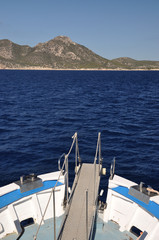 Fototapeta na wymiar Boot an der Dragonera-Insel