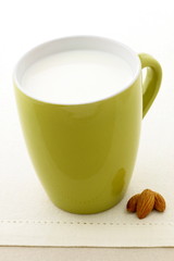 delicious almonds milk