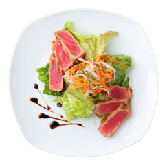 top view of maguro sarada