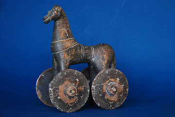 Pferd von Troja, Replik archäoöogischer Fund - obrazy, fototapety, plakaty
