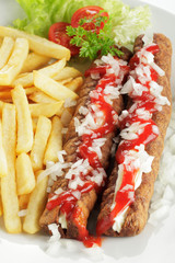 Frikandel Spezial, Pommes frites