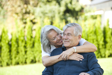 Fototapeta premium Glückliches Ehepaar