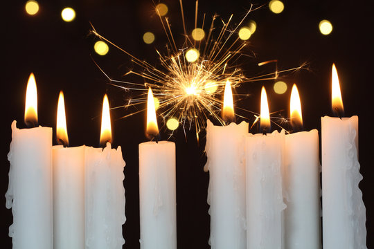 Kerzen mit Feuerwerk