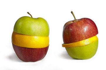 Zwei Äpfel gepaart mit einer Orange, Obst-Dreier