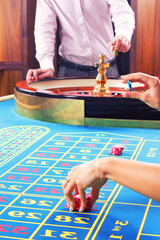 Roulette wheel and table