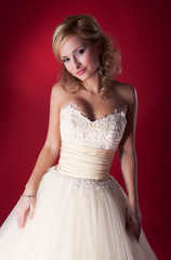 Bride fashion model in brldal dress