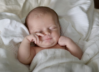 Neugeborenes m&uuml;de