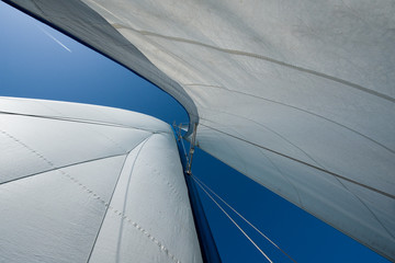 Sails, mast and plane