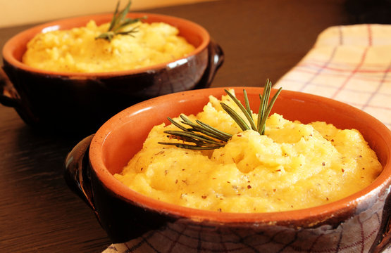 Polenta con rosmarino