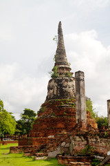 Obraz premium Pagoda at Wat Chaiwattanaram Temple, Ayutthaya, Thailand