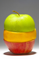 Gestapelte Früchte, gesund leben mit Obst