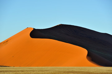 Fototapeta na wymiar Wydmy Pustyni Namib, Namibia