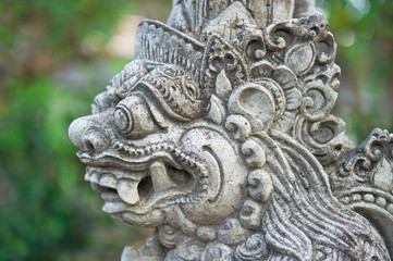 traditional balinese statue