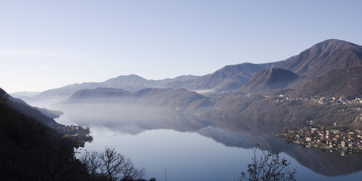 lago d'orta visto dal mottarone