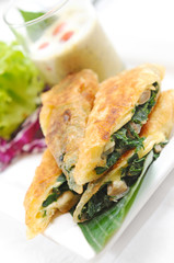 Puff pastry with a spinach-cheese