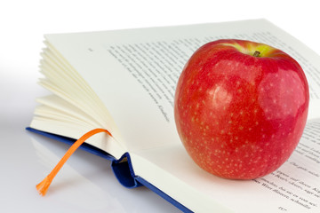 Red apple & a book II