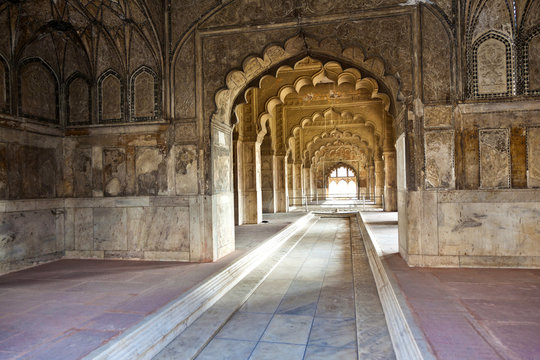 Inlaid marble, columns and arches, Hall of Private Audience