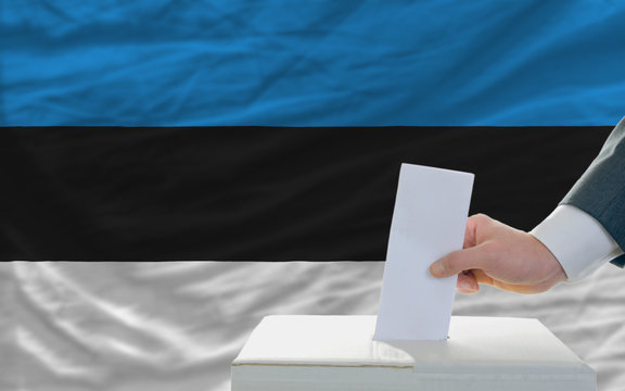 man voting on elections in estonia